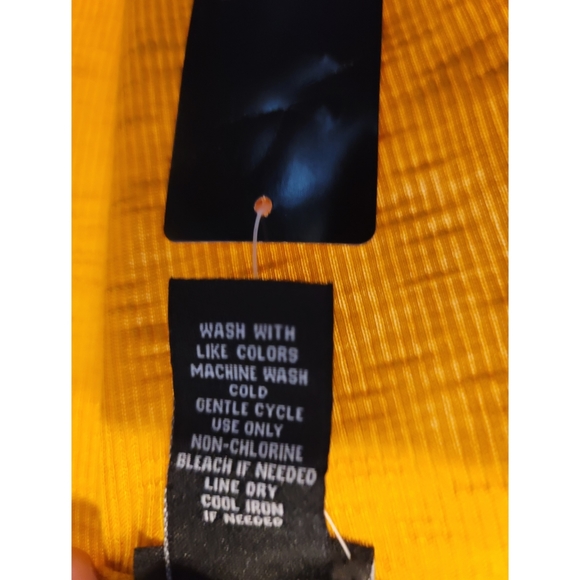 TORRID MIN YLW RIB STRAPPY CLD SHLDR SIZE 1 - Picture 10 of 11